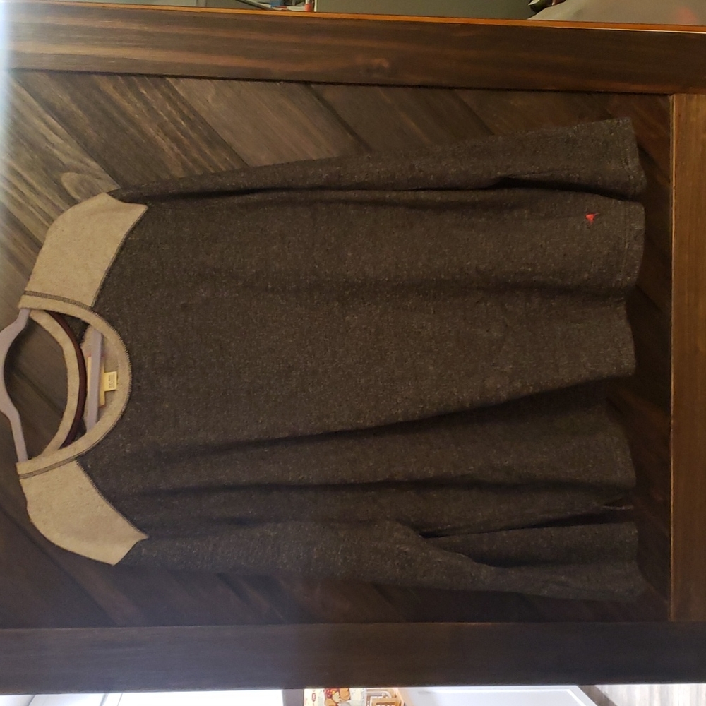 Tommy Bahama mens sweatshirt